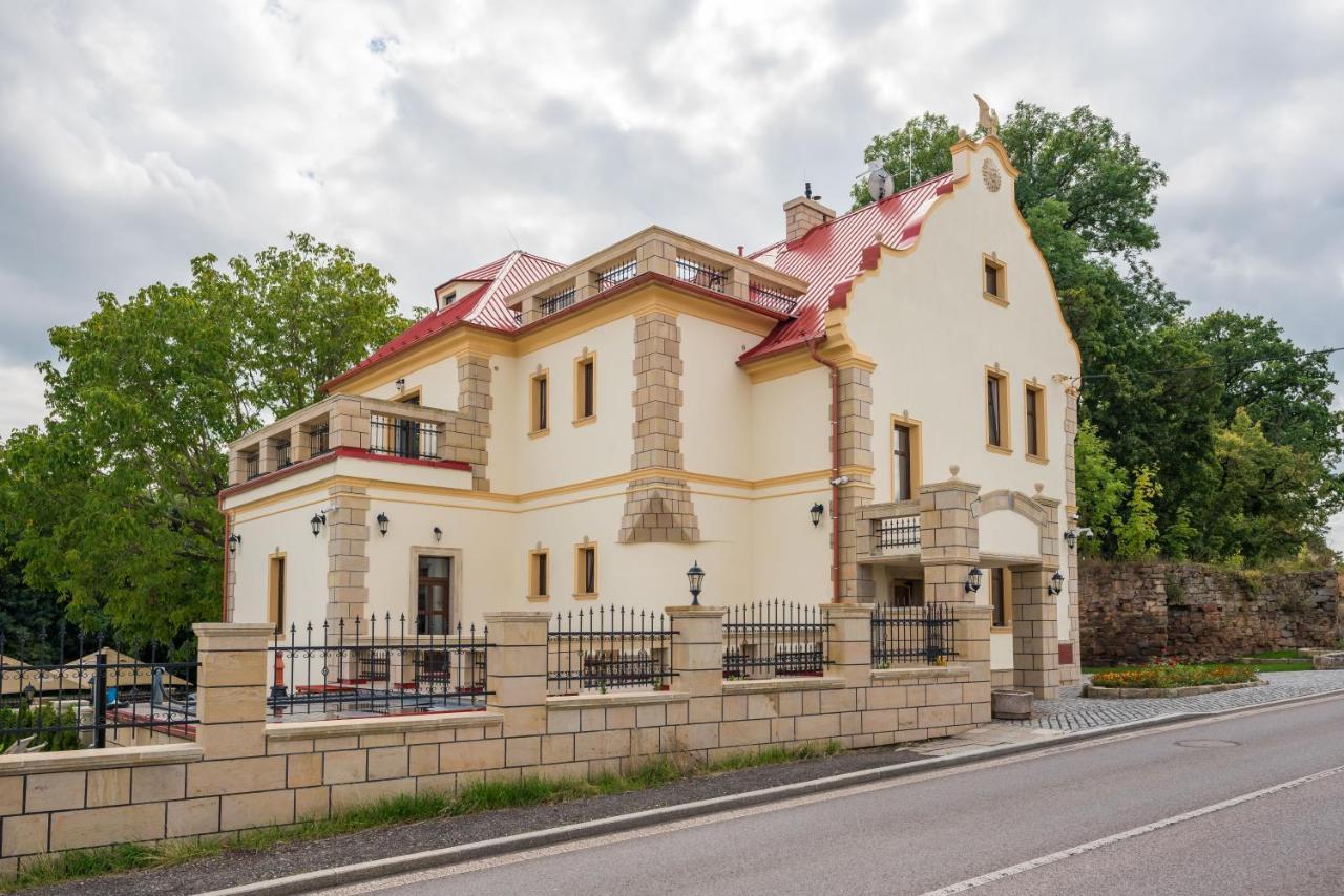 Jičín Villa Libosad מראה חיצוני תמונה